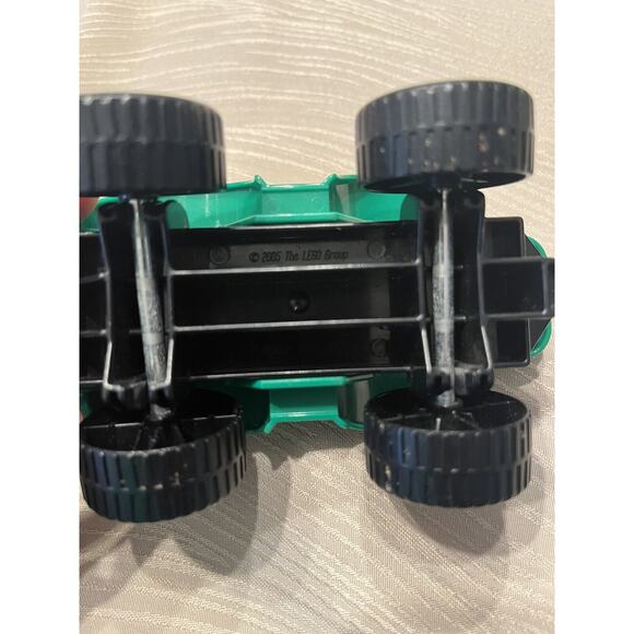 Lego Duplo DARK GREEN CAR Jeep Vehicle ATV Truck for OFF ROADING FUN Bouncy - Picture 3 of 4